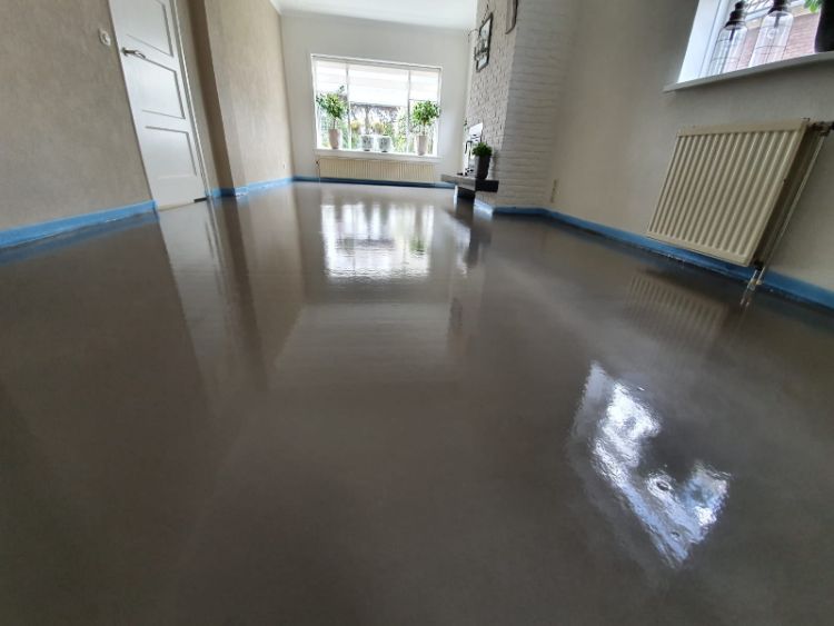 WARP Systems woning SpeeTile systeem met SpeeTop vulmassa