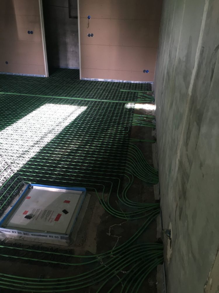 Vloerverwarming in historisch gebouw zonder afwerking