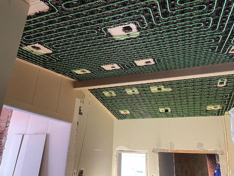 Plafondverwarming zonder afwerklaag