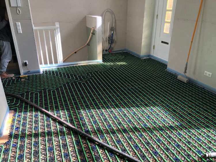Vloerverwarming in ruimte