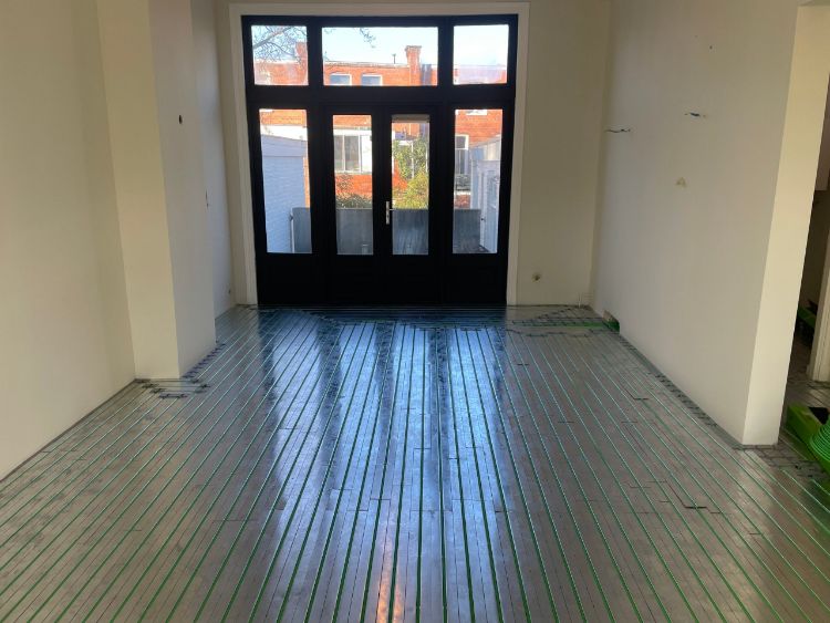 Vloerverwarming in woonkamer
