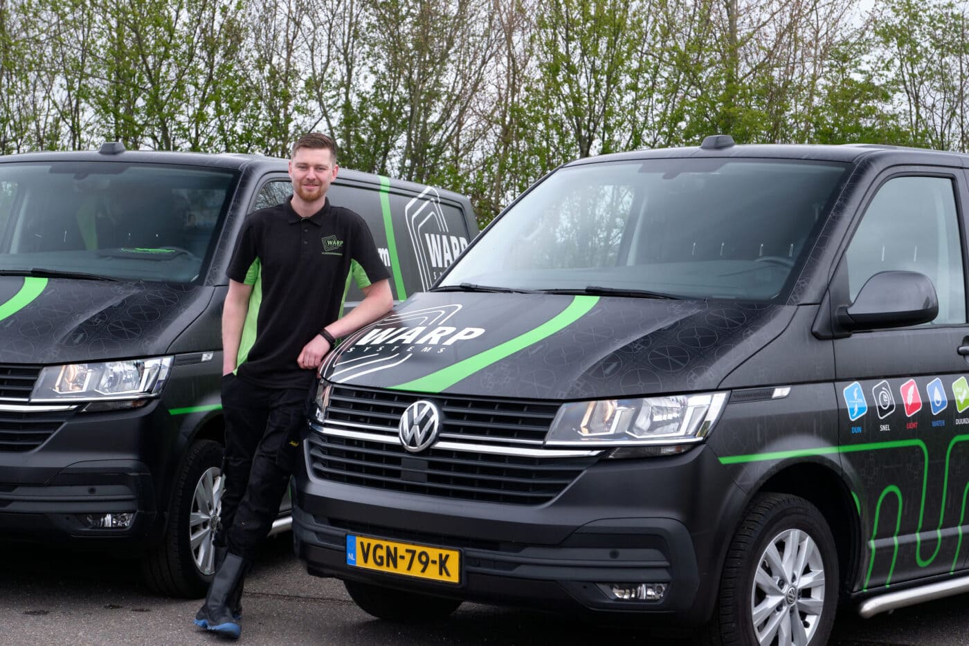 bedrijfswagen met personeel