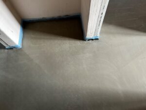 Vloerverwarming met vulmassa